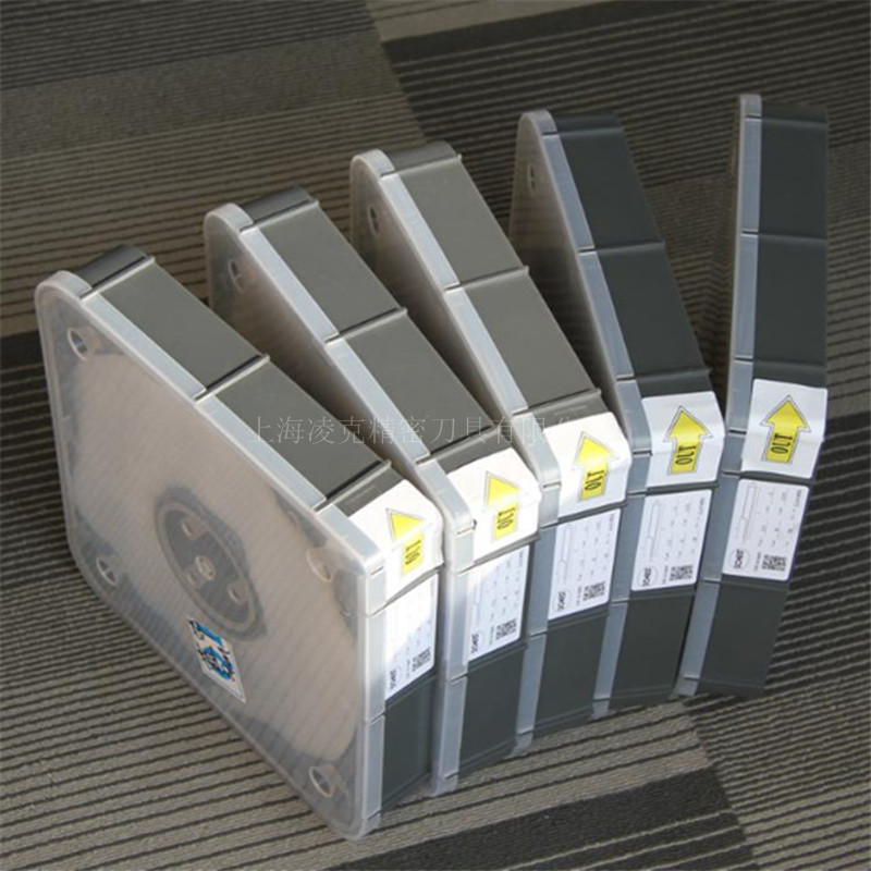 �Ϻ���˵�Ƭ���� �ֻ���Ӧ��ī�ε� C100���ϱ�׼��ī�ε�