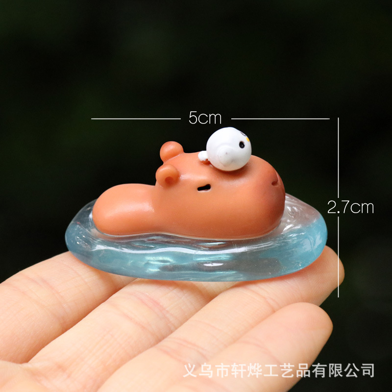 Animal encantador de simulación del delfín capibara hecho a mano muñeca micro paisaje decoración de maceta adornos de escritorio