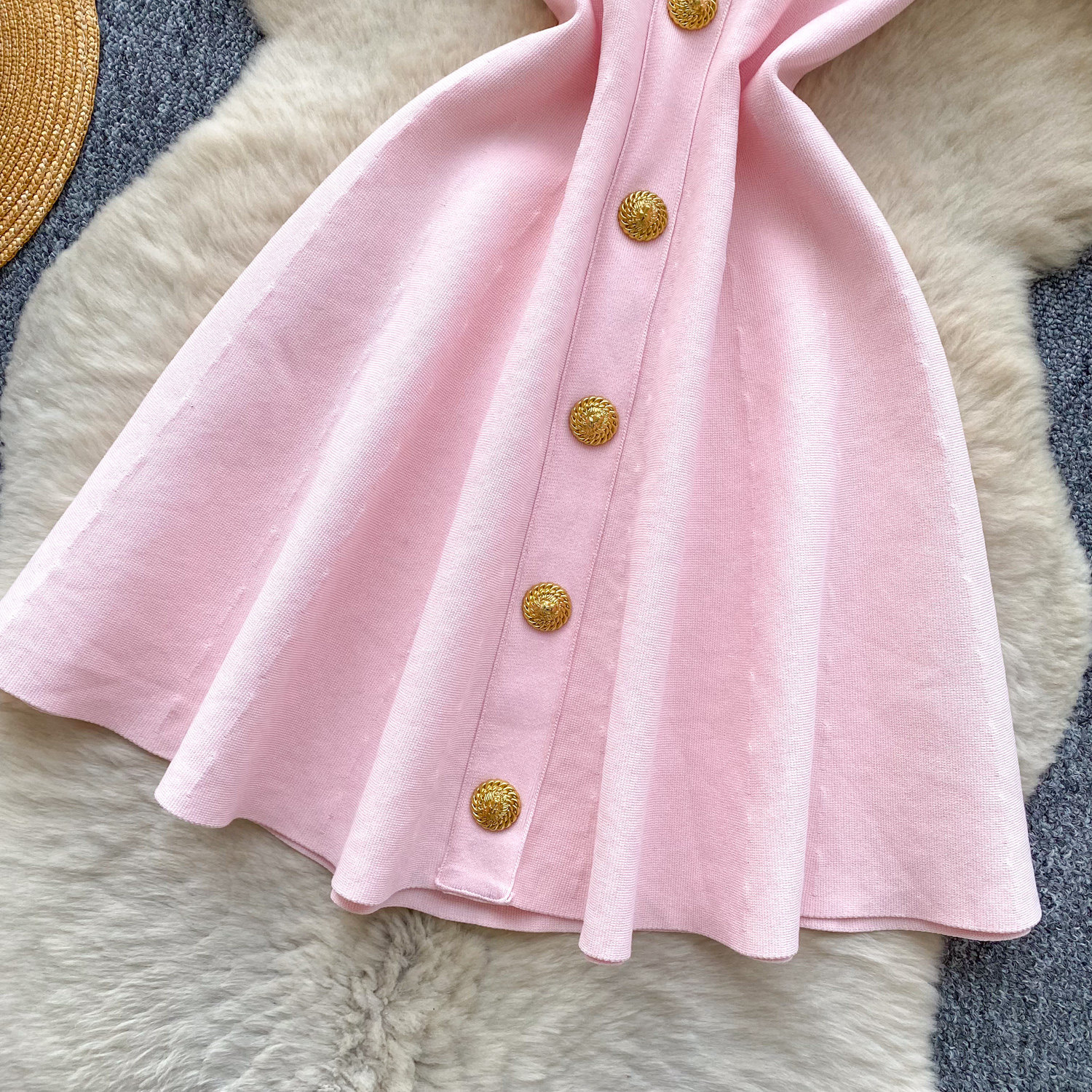 2026 Spring New Style Vest Knit Dress, Sleeveless, Waist Cinching, A Line Skirt, Suitable For Petite Figures, Perfect As An Inner Layer Dress_ecoleips.com