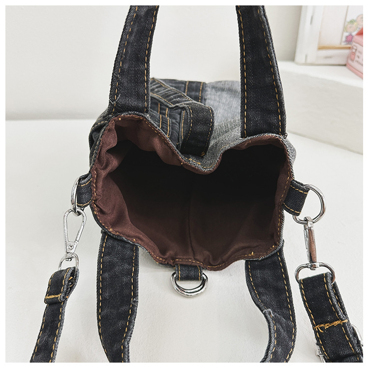 Unisex Medium Denim Solid Color Vintage Style Streetwear Bucket Lock Clasp Crossbody Bag display picture 35