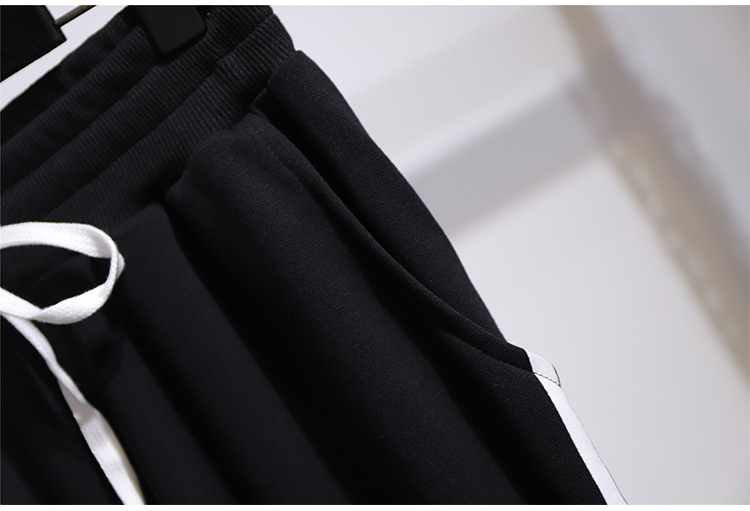 Dames pantalonsets met sportlegging en vest met letters_voghion.com