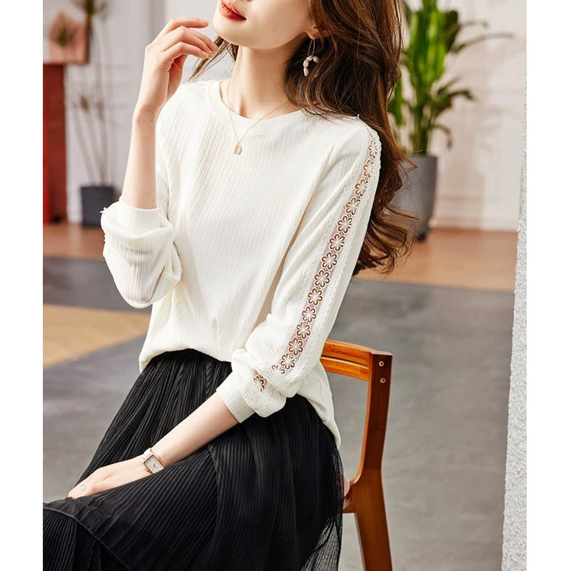 Женская футболка с круглым вырезом, ажурной вставкой и длинным рукавом, весна 2025, свободный крой, в наличии