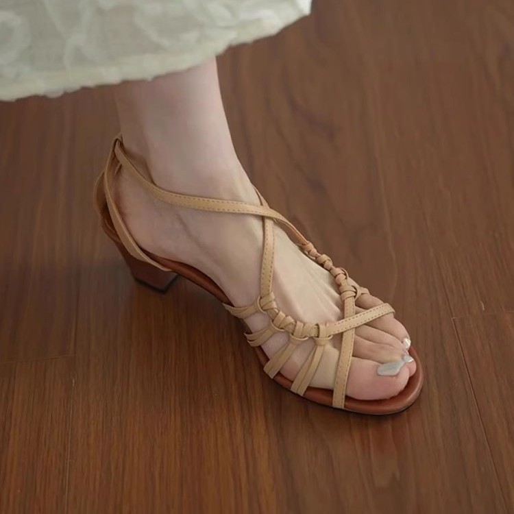 Woven summer elegant sandals made of sheepskin leather heels open toe, suitable with a skirt