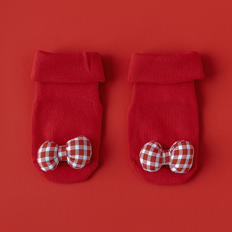 Hombres y mujeres recién nacidos, bebés, niños pequeños, una clase de algodón peinado, otoño e invierno, más calcetines rojos cálidos y gruesos de terciopelo