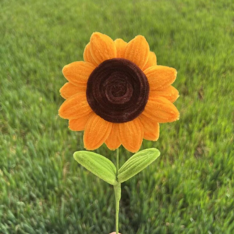 高級感手編みdiyひまわりの小さな花束が棒をねじって誕生日に親友の目上の人に母の日プレゼントを贈る|undefined