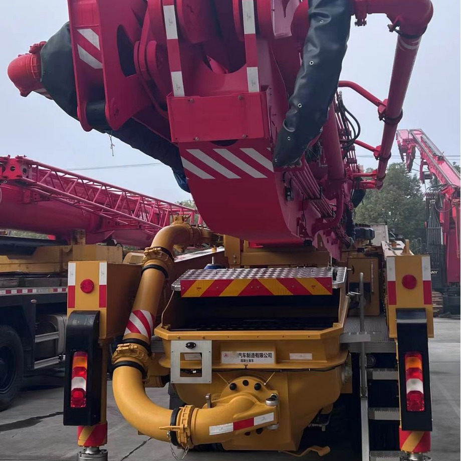 中国品牌泵车便宜出售三一泵车SYM5449THBF 560C-8A火爆热销