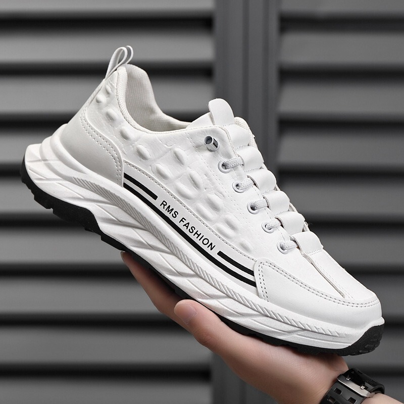 Cross-border foreign trade spring and autumn new men's crocodile pattern Korean fashion sports leisure pilot light luxury shock-absorbing men's shoes