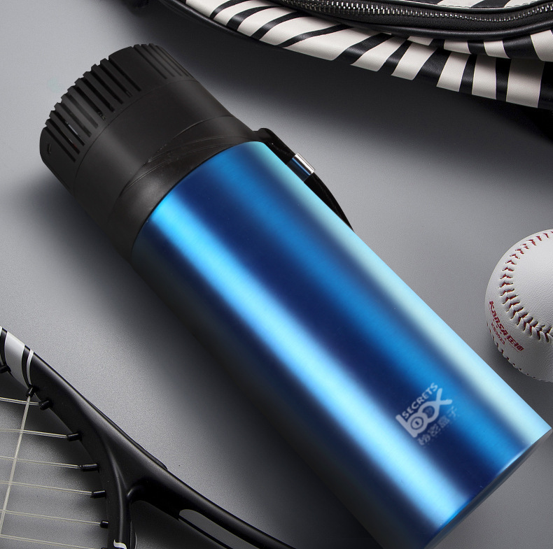 Portable insulin refrigerated box car mini refrigerator mini medicine beverage cooling Cup outdoor car refrigerated box