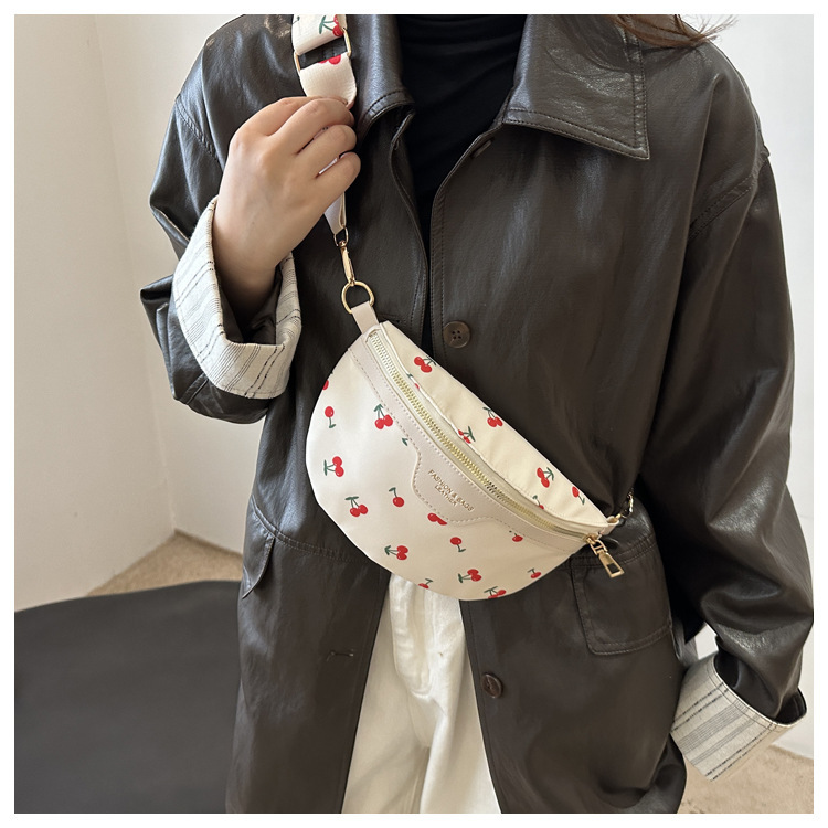 97g Weight Polyester Lining Material Zipper Closure Type Single Shoulder Strap Strap Type Fanny Pack Bags Type Holiday, Daily Occasion PU Material Cherry Pattern All Seasons Season Women's Gender Cute, Streetwear Style Dumpling Shape Shape Women's Cute Streetwear Cherry PU Waist Bags 5