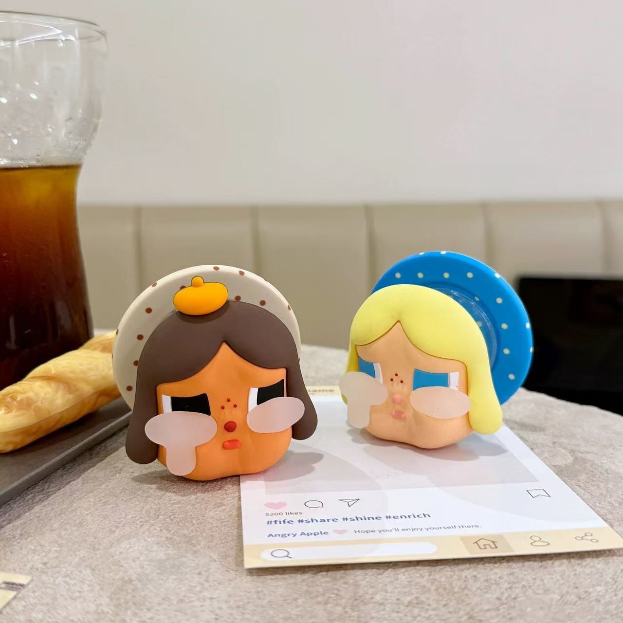 Popular Silicone Stereo Cute Crying Baby Suitable for Magsafe Magnetic Holder Mobile Phone Airbag Desktop Strong Adsorption