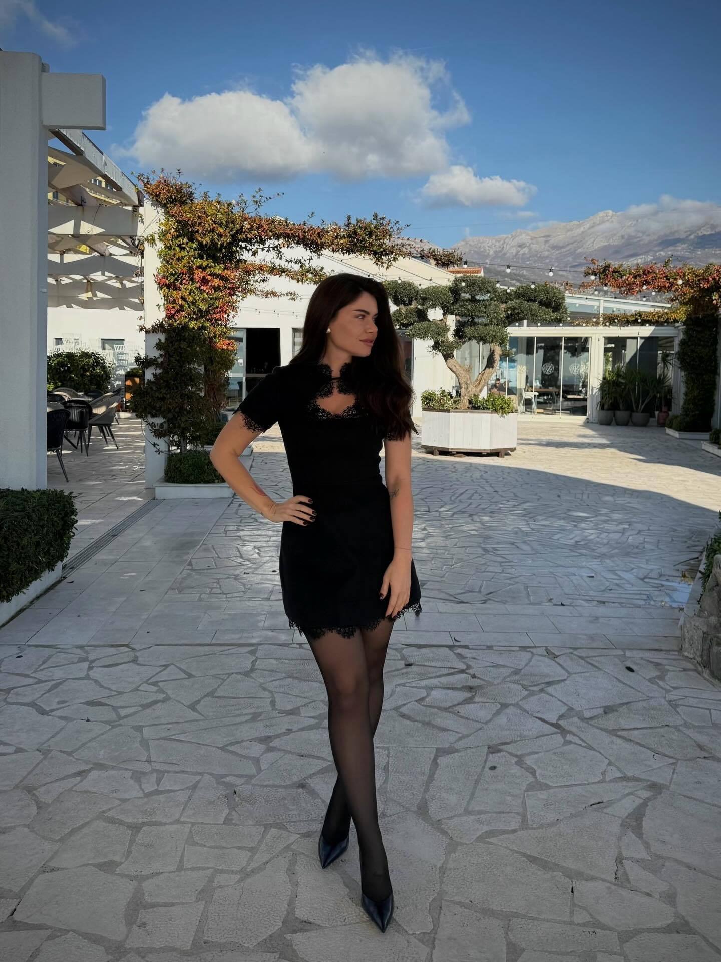 Women's Elegant Lace Panel Hollow Out Short Sleeve Belted A-Line Mini Dress – Casual Summer Black Gown_ecoleips.com
