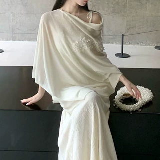 【浮生若梦】珍珠花朵针织披风+立体镶花修身针织长裙2026秋季女