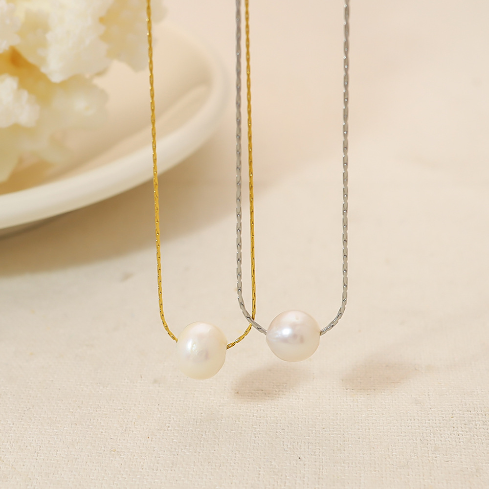 fashionable universal elegant pendant pearl