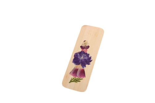 Dried flowers, real flowers, bamboo bookmarks, creative flower crafts, green vein bookmarks, wholesale tourist attractions embossed flowers