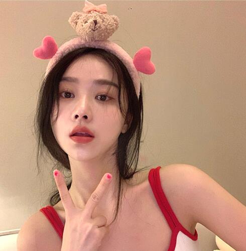 Korean-style cute cartoon 3D milk bottle bear headband for girls, Korean-style face washing hair tie, adorable love bear ear headband