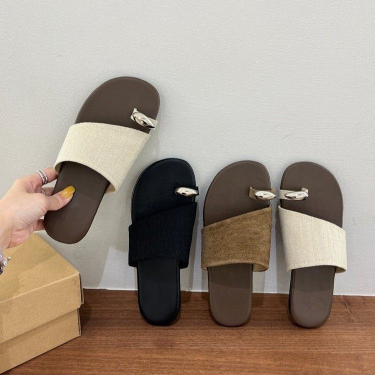 High-Appearance Stylish Slip-On Sandals for Women, Summer 2026 New Model, Flat Soft-Soled Thong Flip-Flops High-Appearance Stylish Slip-On Sandals for Women, Summer 2026 New Model, Flat Soft-Soled Thong Flip-Flops