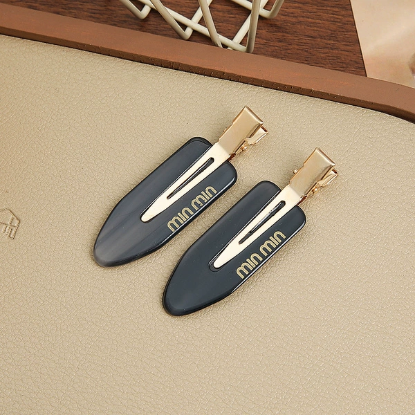 [Smoke black niuniu] A pair of upper cardboard
