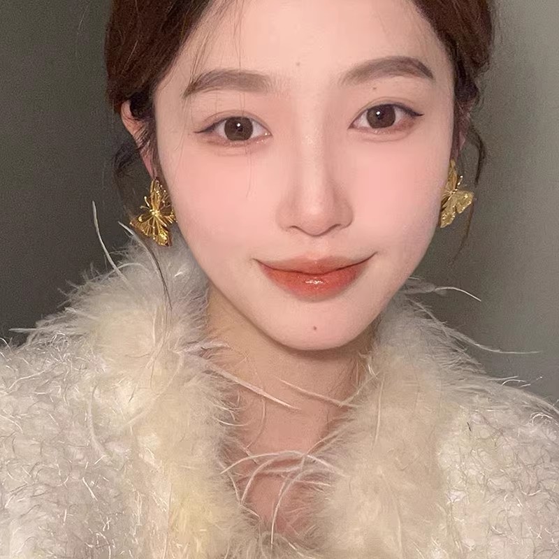 法式復古紋理蝴蝶耳環女 ins歐美高級感金屬耳釘冷淡風氣質耳飾
