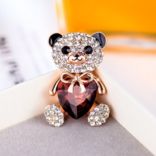 Cute Crystal Bear Brooch High-end Women's Fashion Diamond-studded Animal Lapel Pin Cartoon Creative Pin for Clothes Accessories