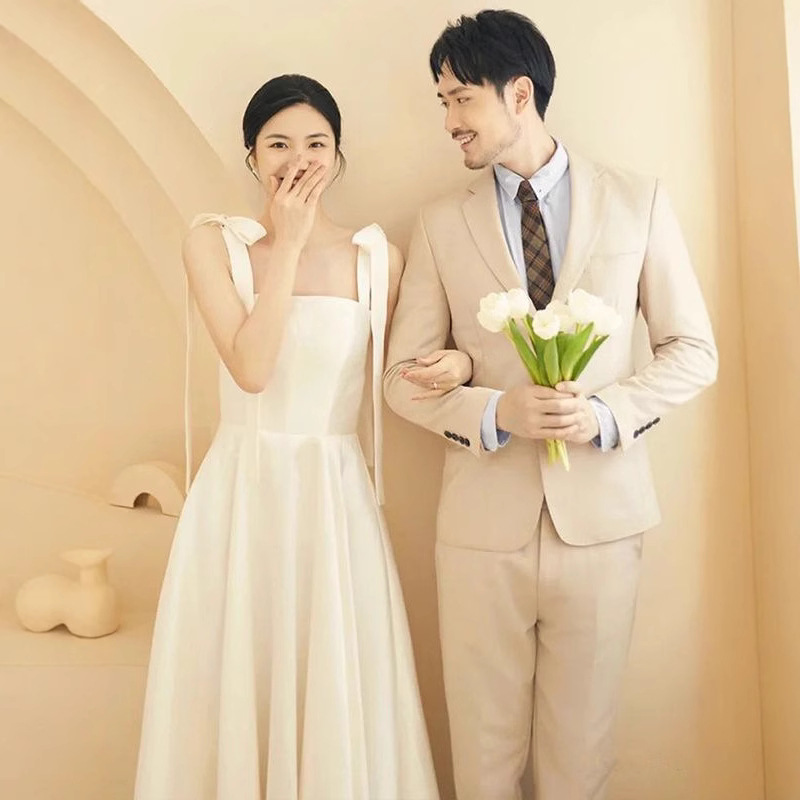 Korean-Style Light Wedding Dress for Travel Photography, Fairy-Like Square Neck Satin Gown with a High-End Feel, Floor-Length Bridal Gown for Women