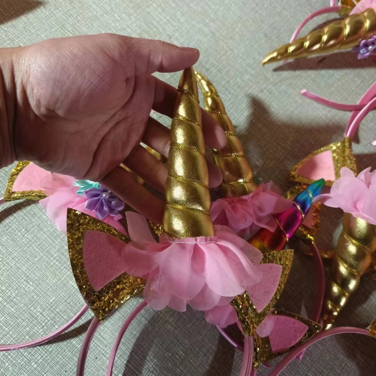 Unicornio de Halloween para niños con diadema de luz fiesta de cumpleaños transfronterizo Amazon
