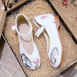 Spring and Autumn Chinese Style Lotus Lotus Embroidered Shoes Cloth Shoes Oxford Bottom Buckle Women's Shoes Shallow Mouth Cloth Shoes