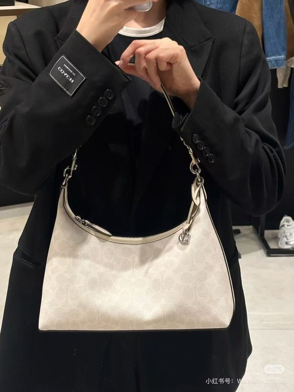 Koujia 4月新作レディースバッグ ジュリエット ジュリエット オールドフラワー チェーン 脇バッグ シングルショルダー ファッション クロスボディ レディースバッグ|undefined