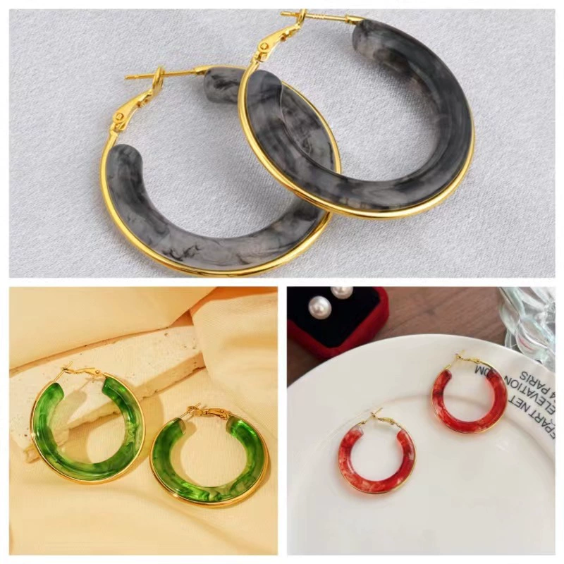 Сет earrings? The original: "Retro brand earrings stainless steel, European style, gradient"