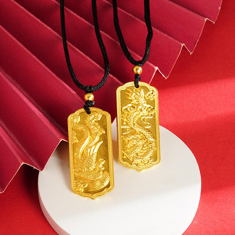 Dragón de oro y collar de Phoenix Lucky marca aleación de cobre largo tiempo no decoloración suerte colgante estilo chino hombres y mujeres viven caliente