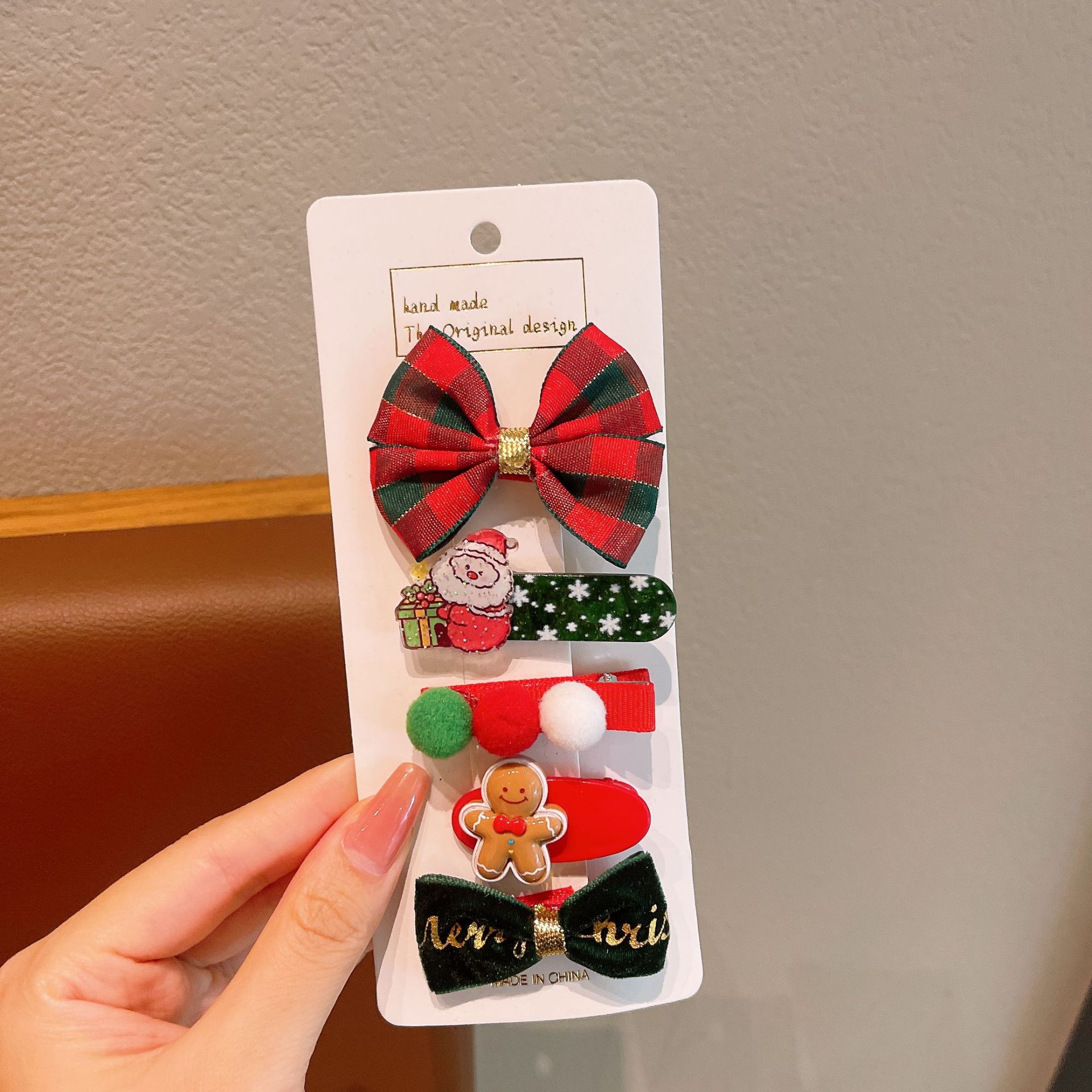 2024 nuevo clip de pelo infantil de Navidad arco rojo tarjeta de pelo niña muñeco de nieve vestido de vacaciones decoración de pelo