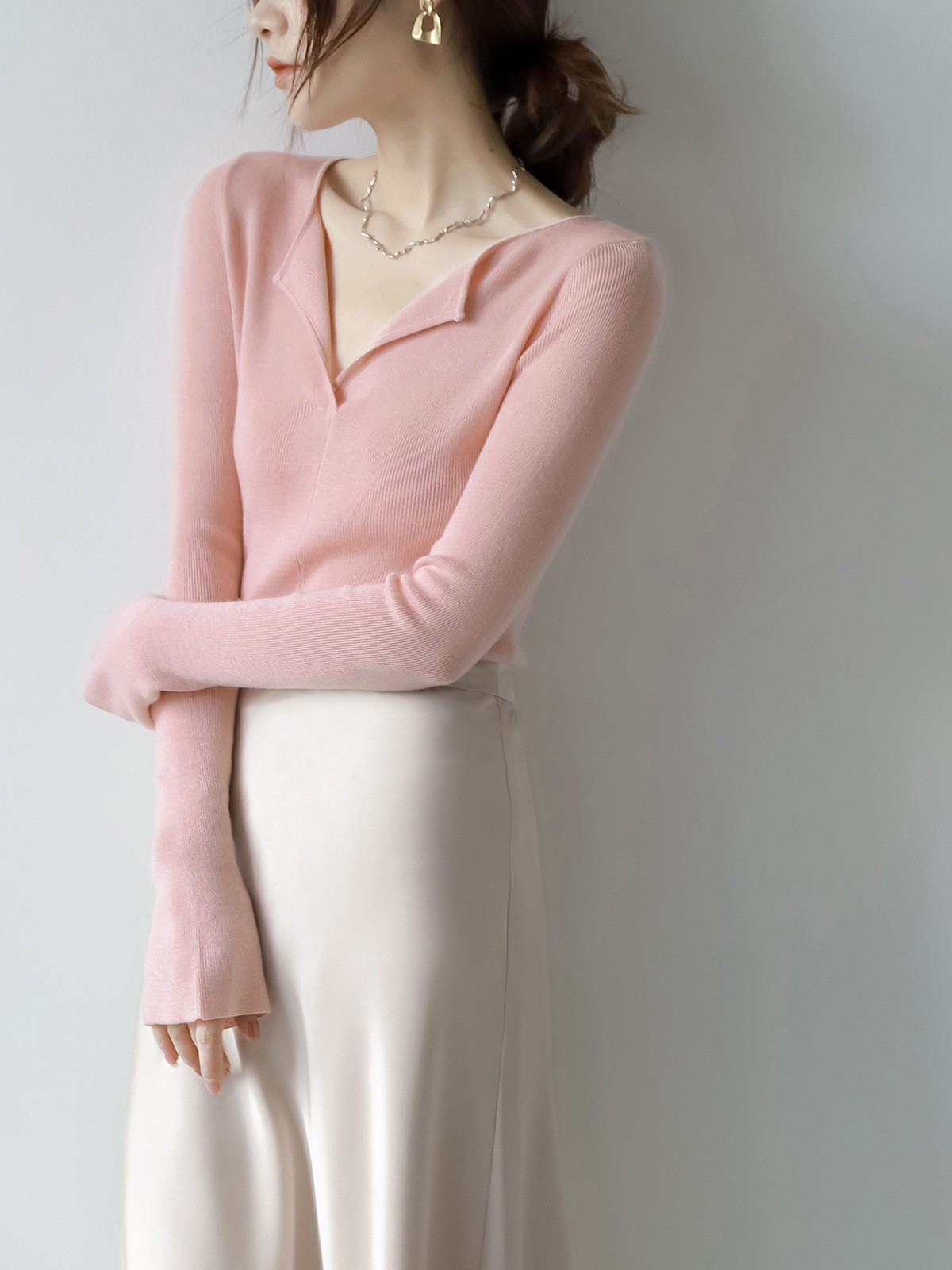 SS STUDIO フレンチスタイルのゆったりとした襟付きカシミヤVネックニットセーター レディース 秋冬用インナーウェア