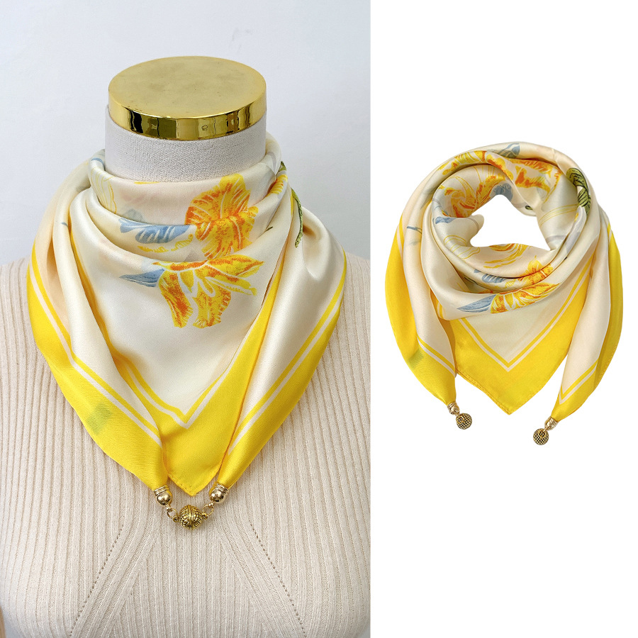 브라이트 옐로우 - 아이리스를 만나다 (65 모조 실크 자석 버클 스퀘어 스카프)