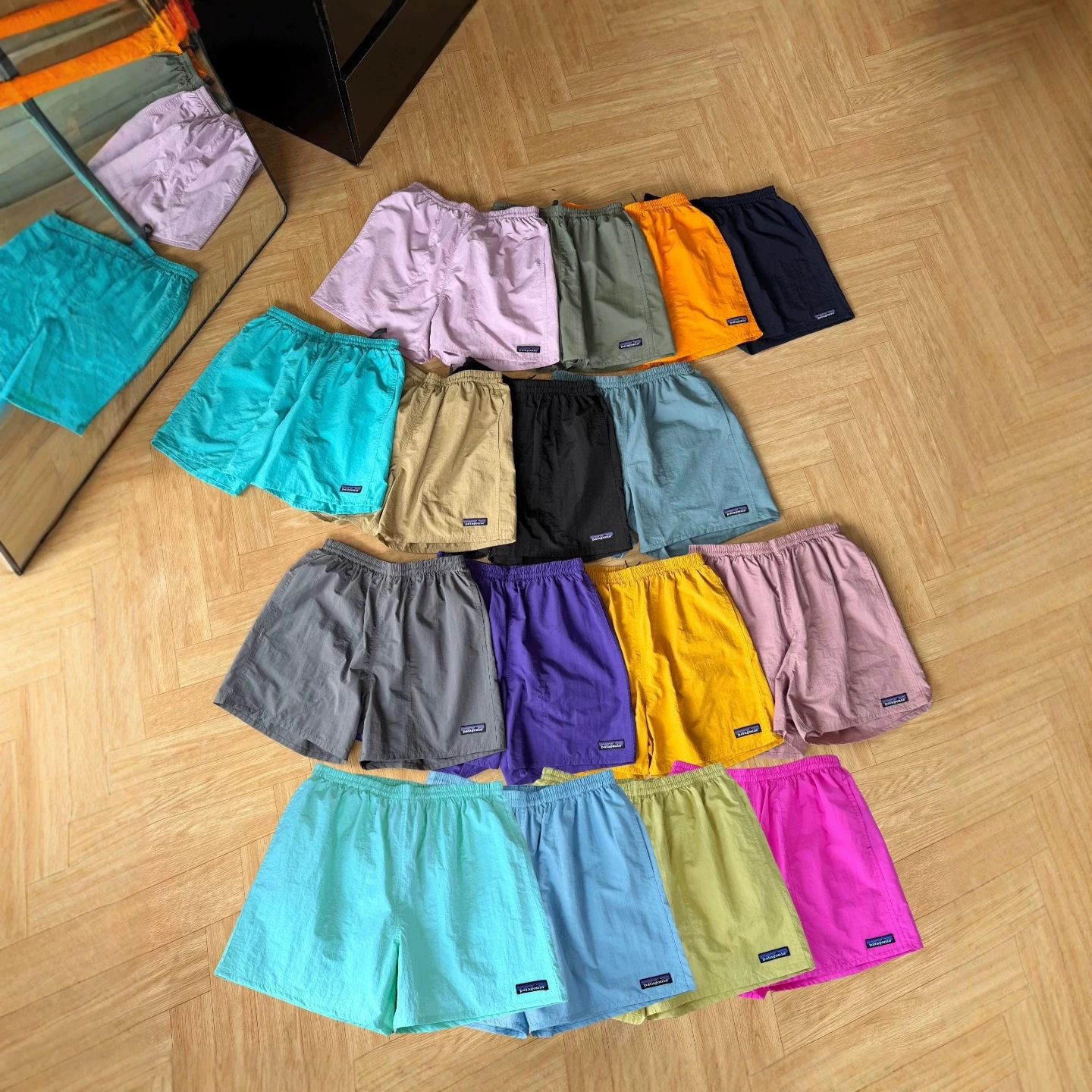 26SS Summer High-Quality Direct Supply Cross-Border E-commerce: Sixteen Colors Available Now, Pata Quick-Dry Port for Couples
