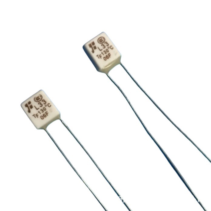 FUSE   温度保险丝  方形温度保险丝L33- 130℃2A   L25-125℃-2A
