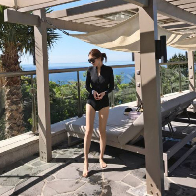 Korean long-sleeved swimsuit women's triangle one-piece black belly-covering slimming ins sun protection quick-drying sports hot spring swimsuit