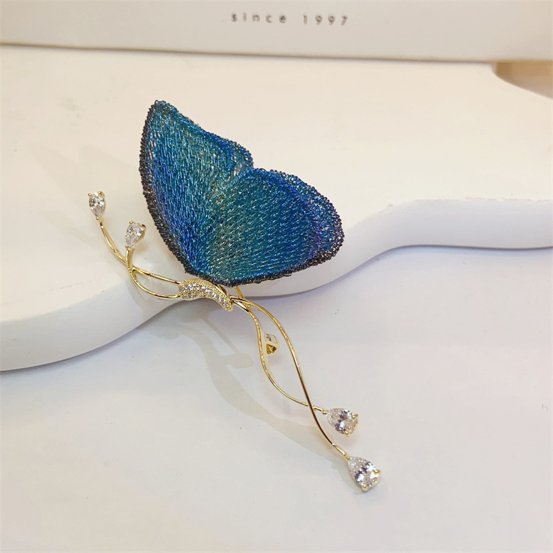Retro Blue Embroidery Butterfly Brooch High-end Women's Creative Design Sense Long Pin High-end Sense Corsage Accessories