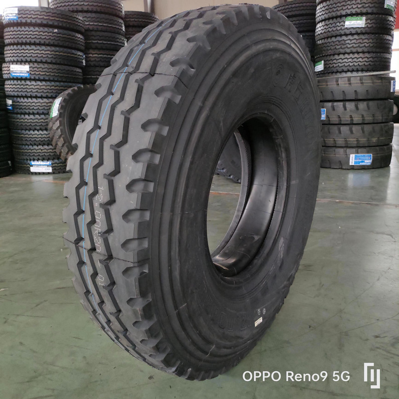 卡车子午线轮胎1100R20 1200R20重载货卡车钢丝胎真空胎 900R20