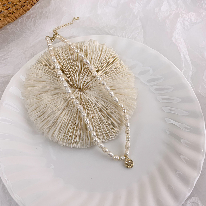 Vente En Gros Bijoux Coeur Smiley Visage Pendentif Collier De Perles Nihaojewelry display picture 5