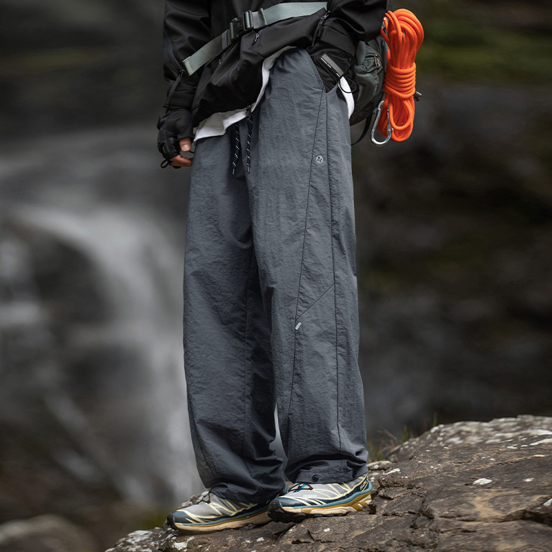 Outdoor Hiking Waterproof Pants Men Straight Loose Cargo Pants Long American Style Thin Quick-Dry Softshell Pants