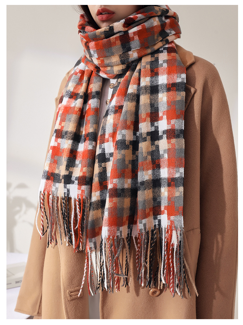 Femmes Élégant Dame Plaid Imitation Cachemire Gland Foulard display picture 5