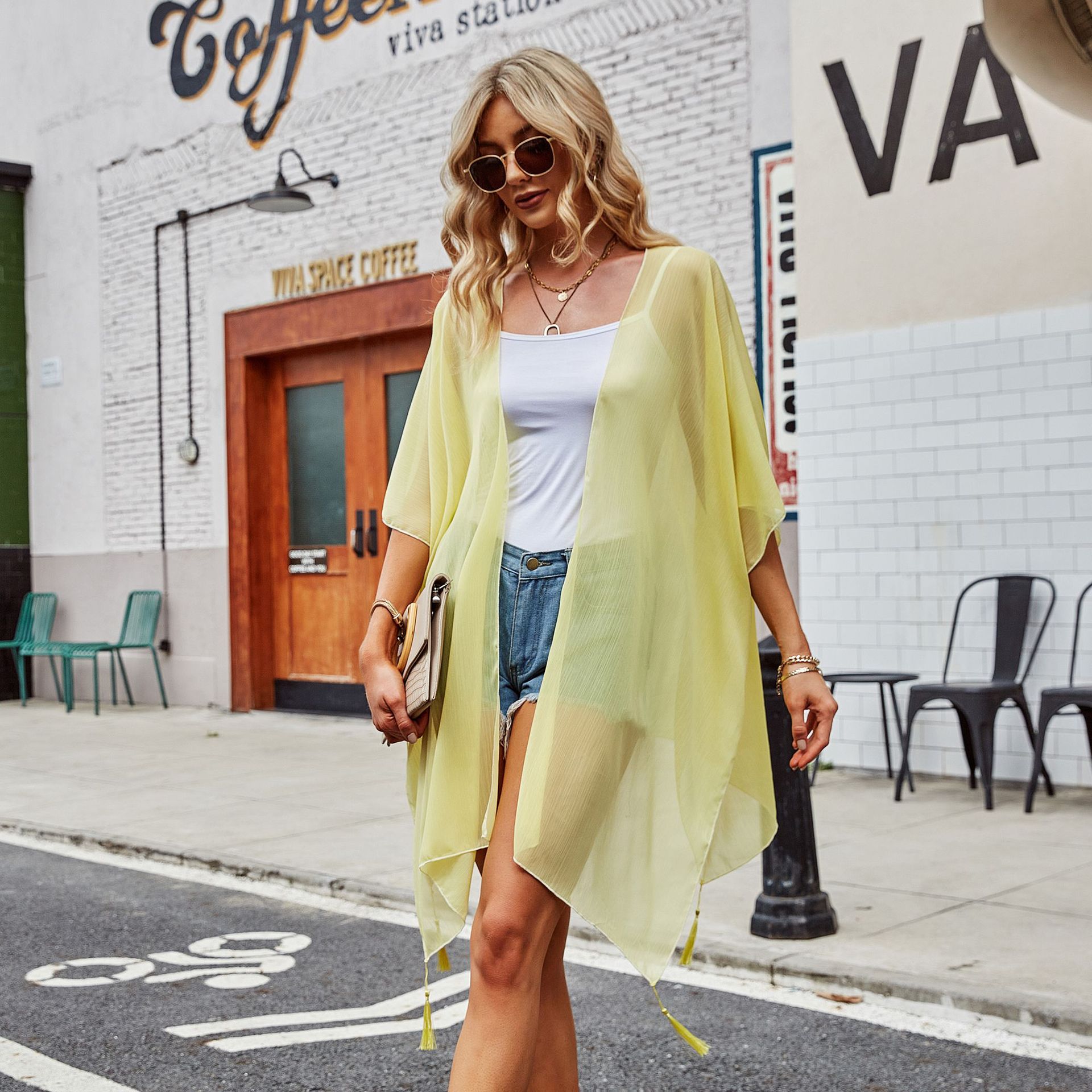 Primavera y verano nuevo estilo europeo y americano color sólido blanco borla blusa decorativa verano cardigan ropa de protección solar image 6