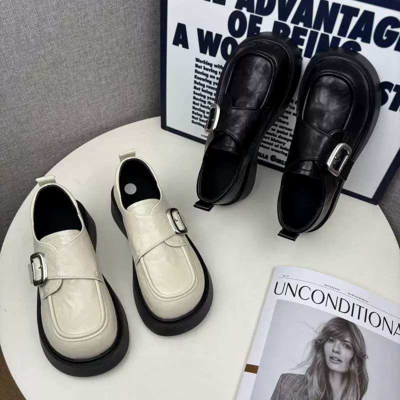 Женские лоферы 2025, новые модные универсальные маленькие кожаные туфли для женщин, весенне-осенние туфли на плоской подошве в британском консервативном стиле на толстом каблуке для женщин на толстой подошве