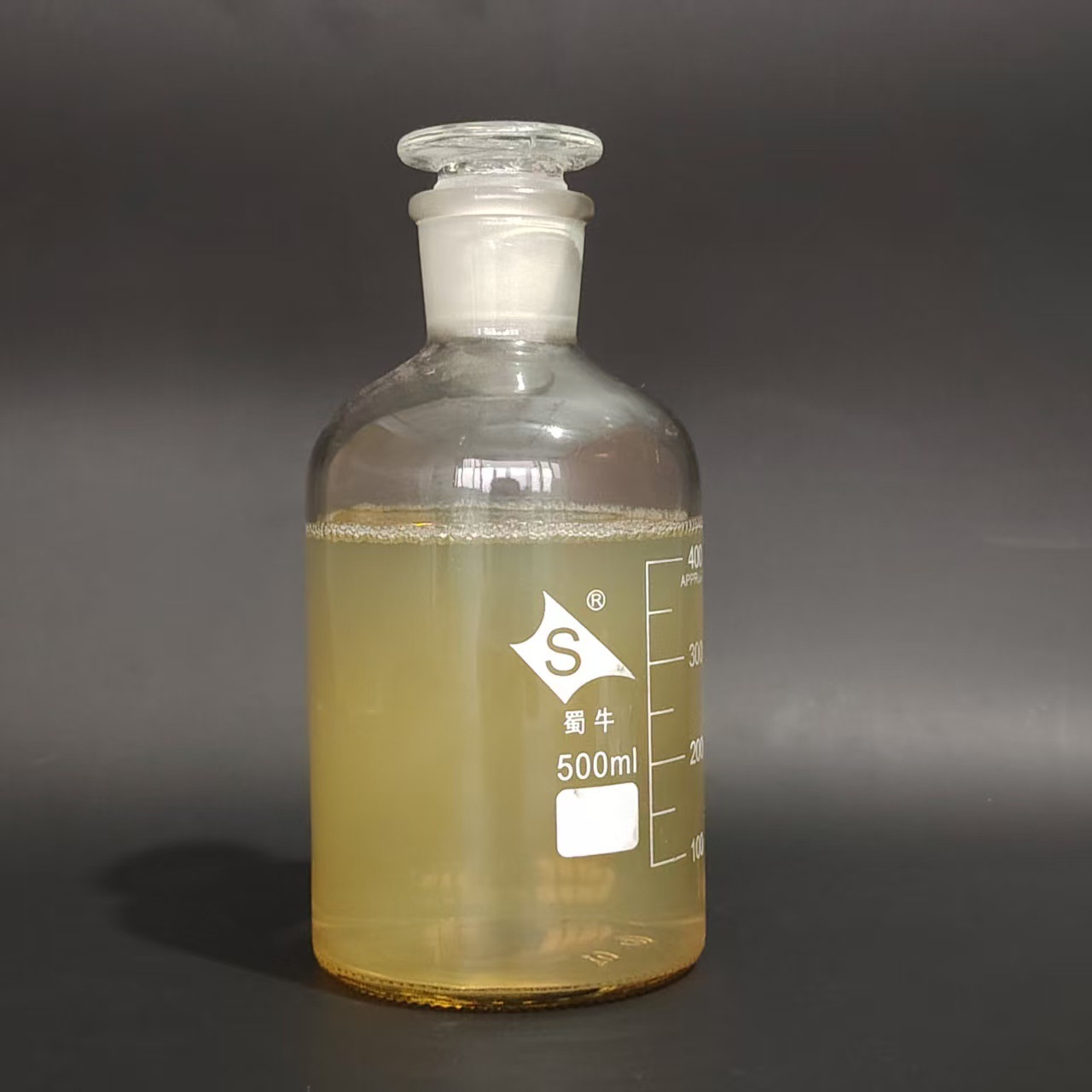 厂家SM-440氨基硅油用于涤纶化纤织物助剂爽滑悬垂填充棉弹性硅油