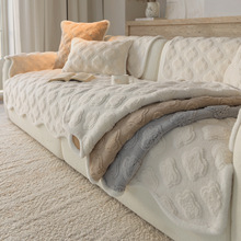 跨境批发2025新款秋冬奶油风舒棉绒加厚防滑异形沙发垫一片式全盖