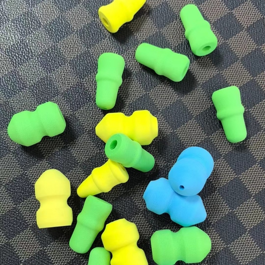 批发环保加厚儿童宝宝游乐场eva球 彩色高密度海绵球 胶水粘贴LOG