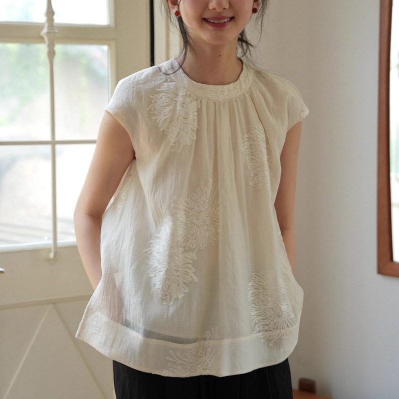 Natural Feel New Chinese Style Shirt Elegant Embroidered Blouse Round Neck Cool Sleeveless Slimming Top