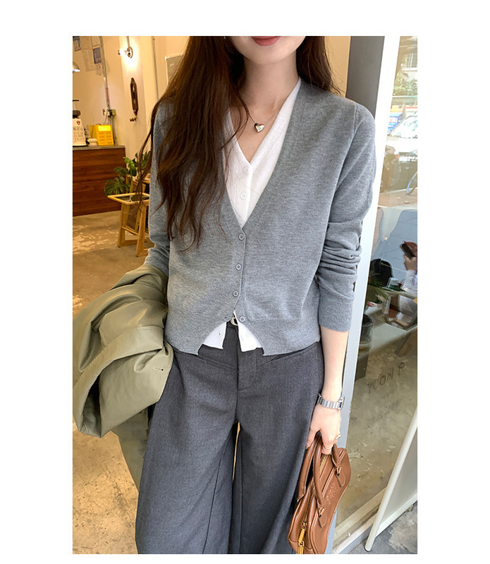 假两件V领拼色软糯针织开衫女秋冬新款慵懒风短款小个子毛衣外套|undefined