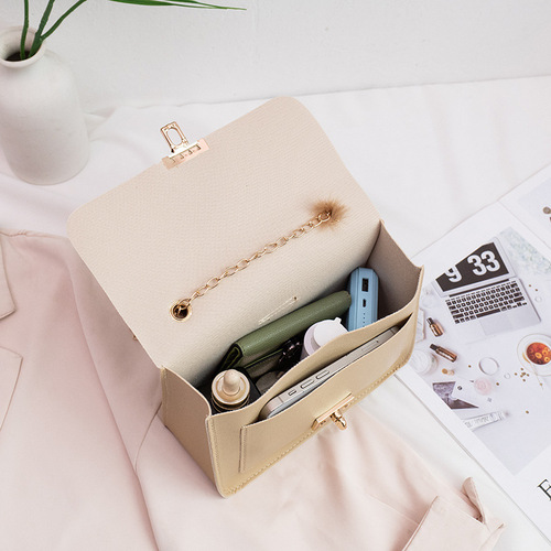 Plush handbag  Korean version personalized women's hand bag small square bag chain bag shoulder bag mini women's bag