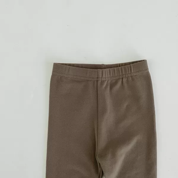 Gray -brown