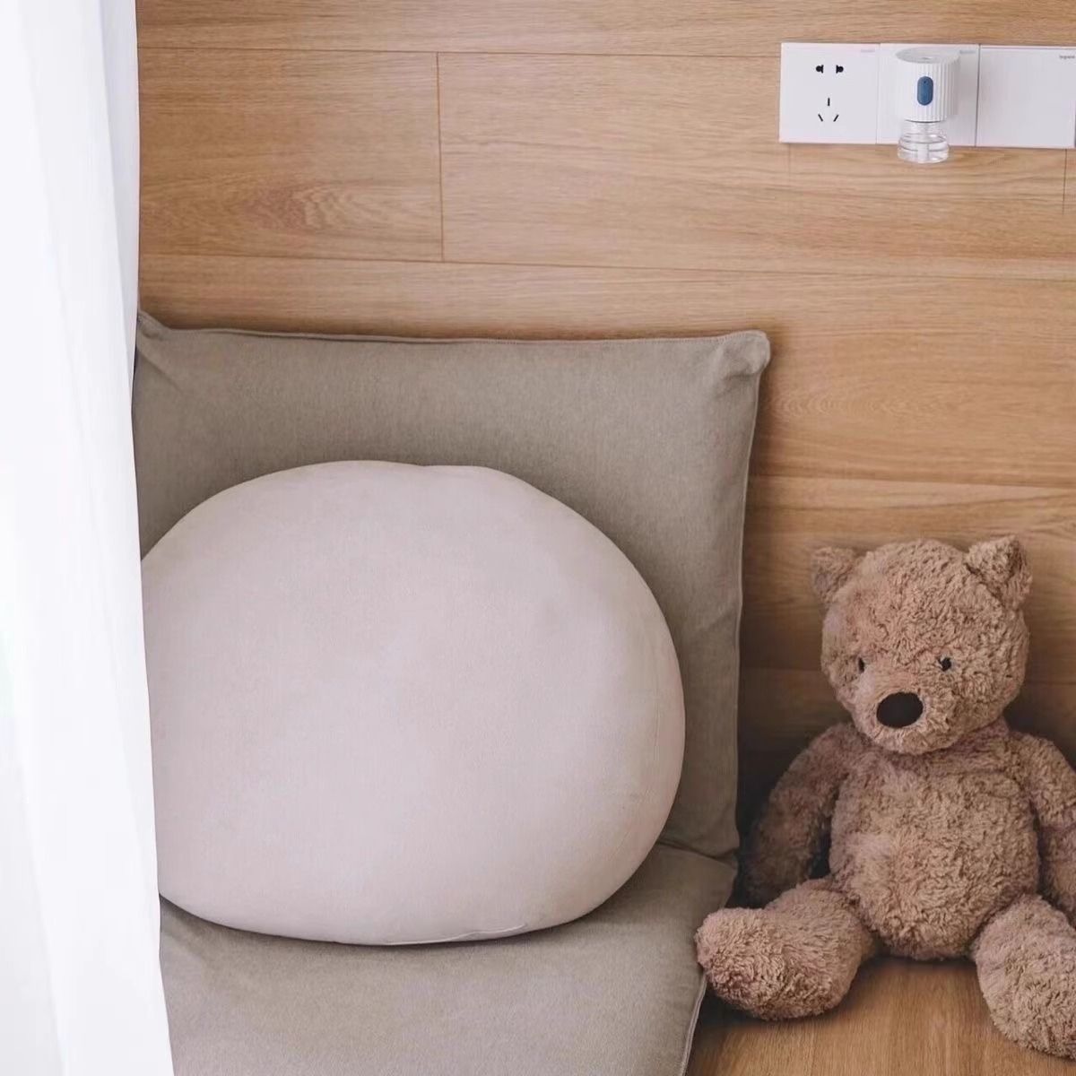 Cojín multifuncional de nube para siesta de peluche suave para automóvil y oficina